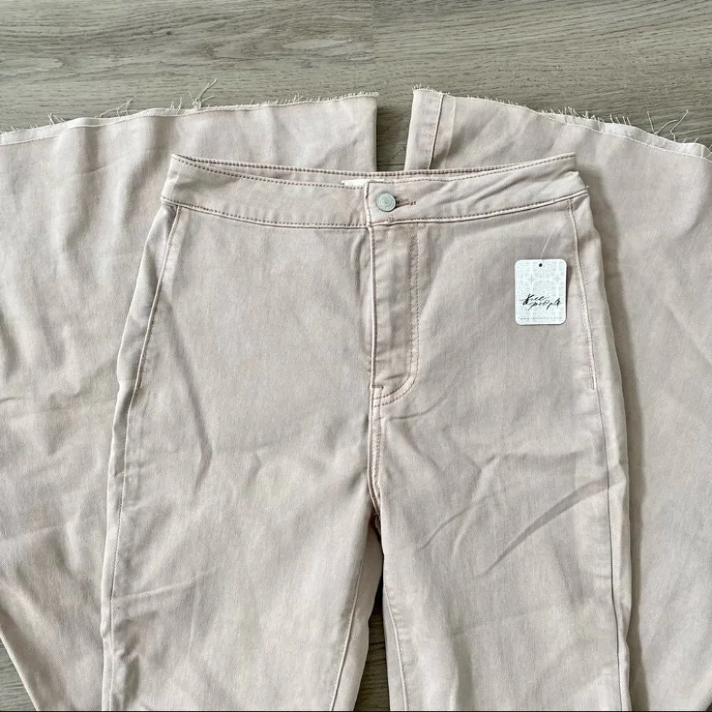 NWT Free People Just Float On Flare Jeans Tan 28